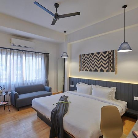 Апартаменты Poshtel Vns Варанаси Экстерьер фото