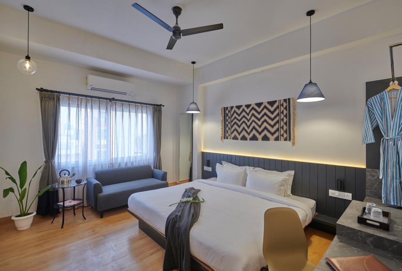 Апартаменты Poshtel Vns Варанаси Экстерьер фото
