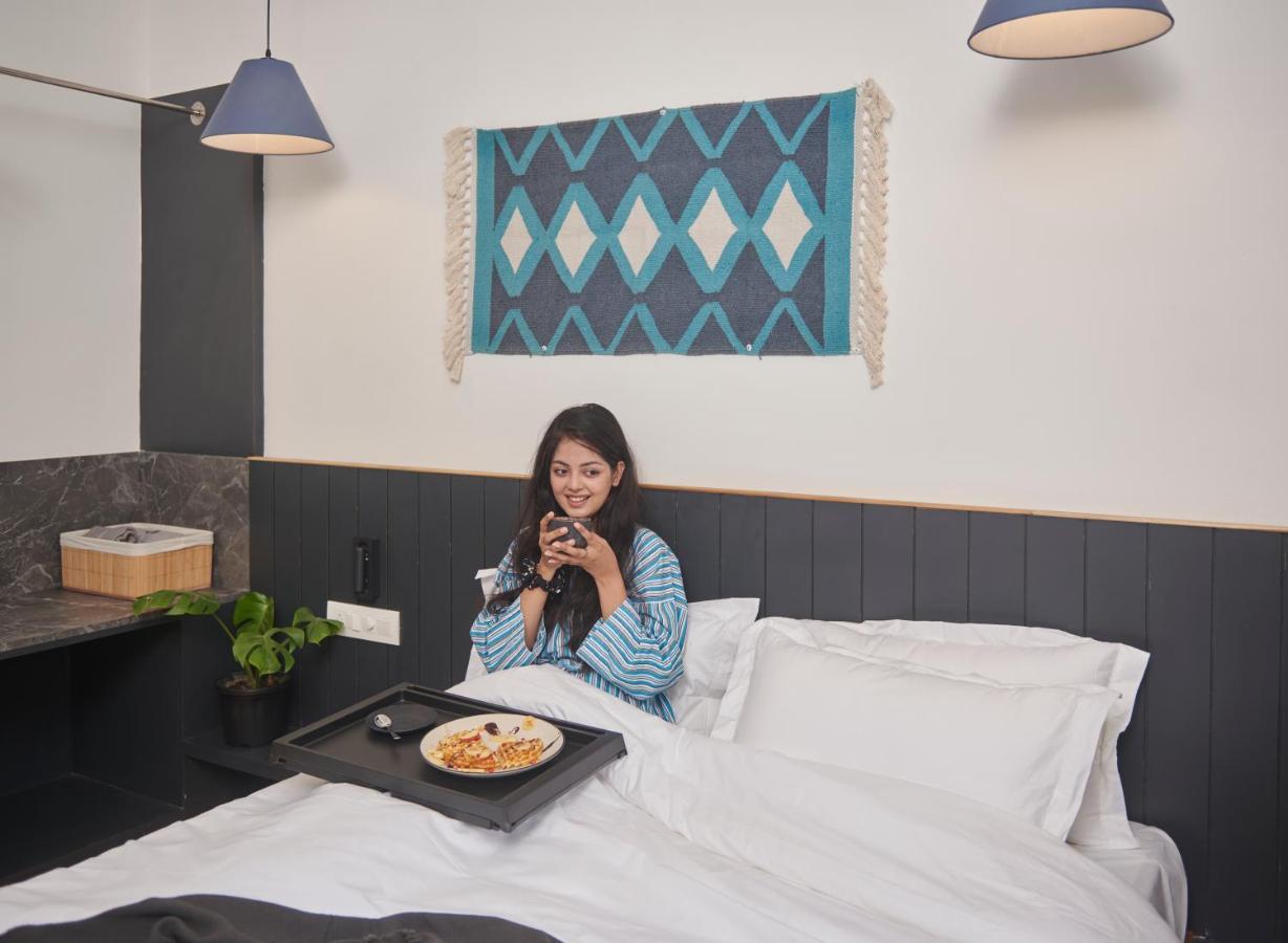 Апартаменты Poshtel Vns Варанаси Экстерьер фото